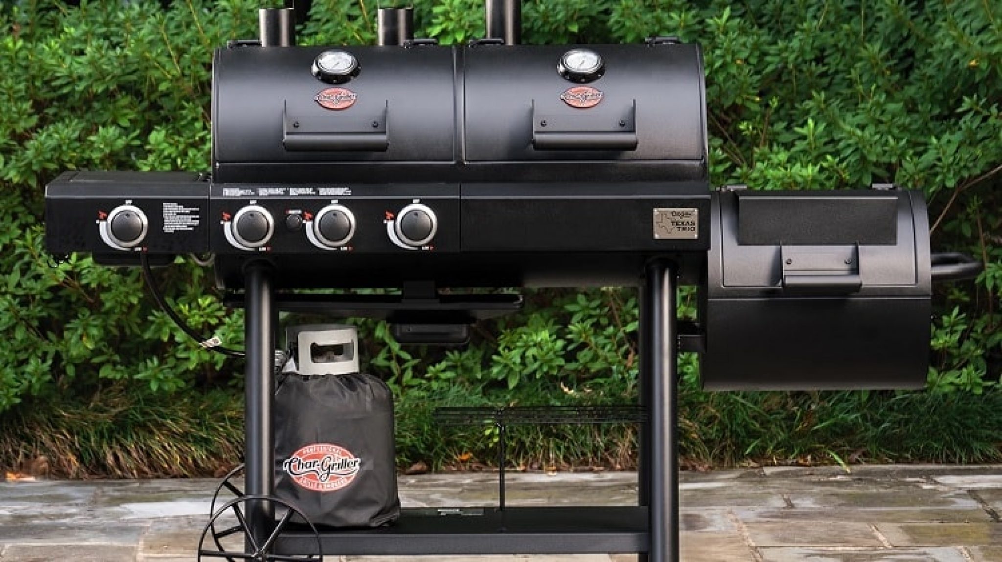 Best Smoker Grills In 2022 (Unbiased Reviews & Buying Guide)